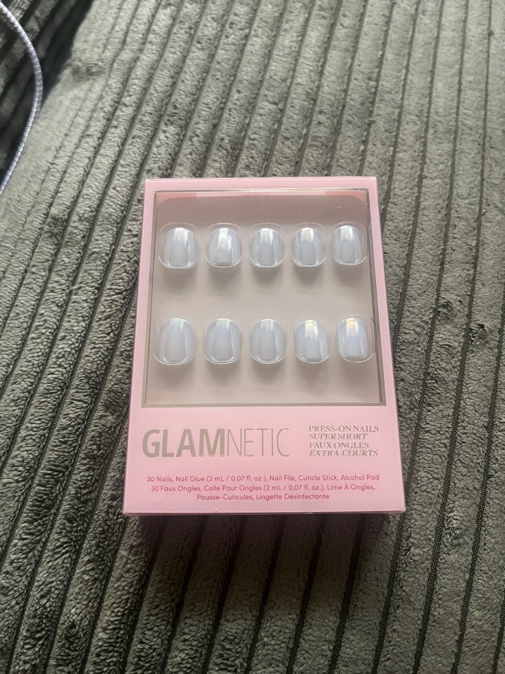 Glamnetic super short press on nails in Clear Skies
